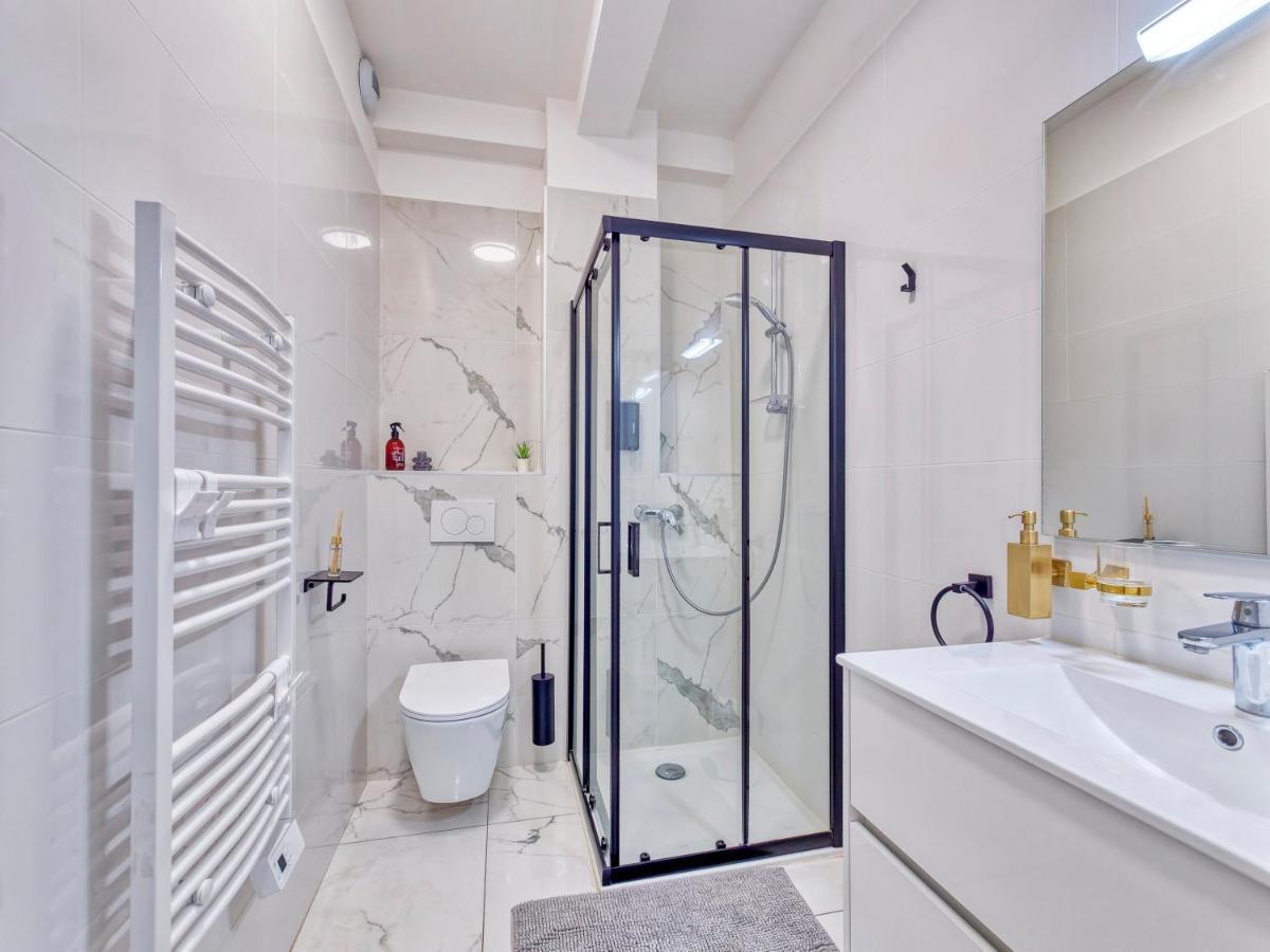 City Vibes, Indoor Parking, Breakfast & Air Conditioning Nice Ngoại thất bức ảnh